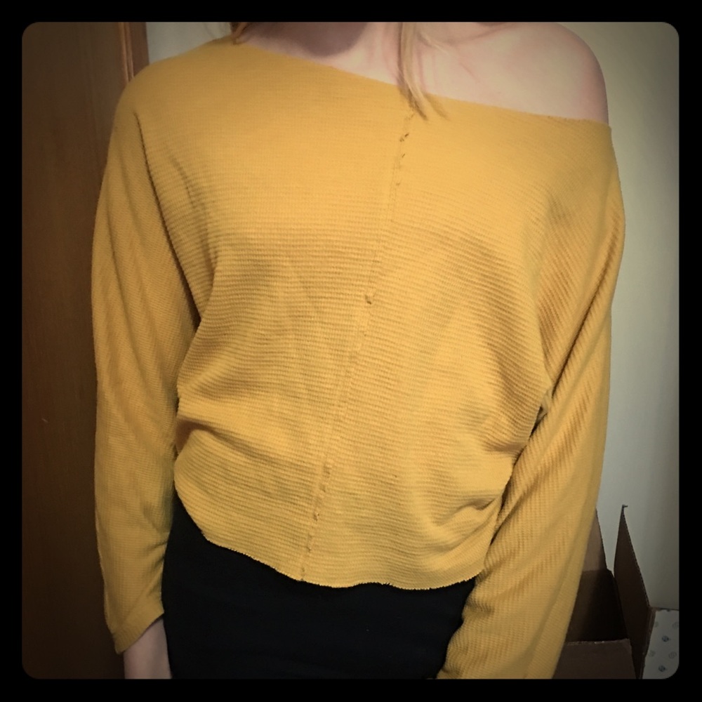 long sleeve crop
